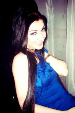 Фотография номер 2 - Сестрёнки, 35 лет